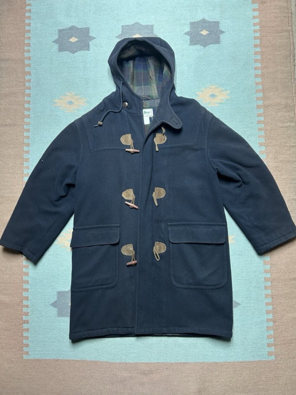 Vintage LL Bean hooded wool toggle coat plaid lined duffle jacket navy large?